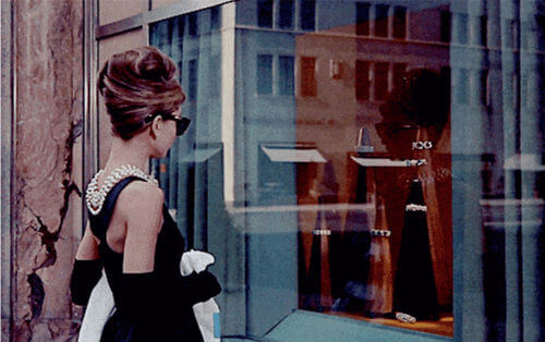 谁在主导世界的真实与话语？