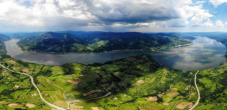 回望一个多民族国家的活体解剖过程——访斯洛文尼亚与黑山而感怀南斯